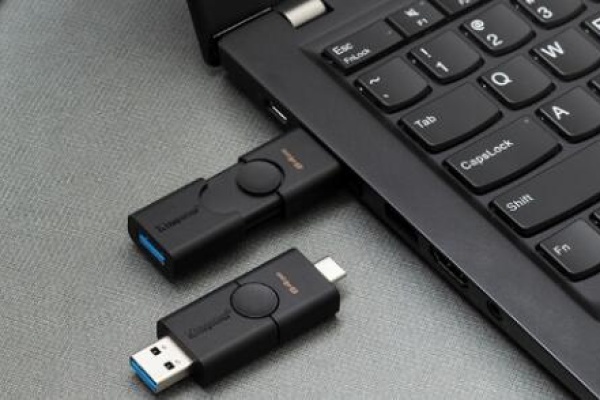 recover deleted files from a flash drive​