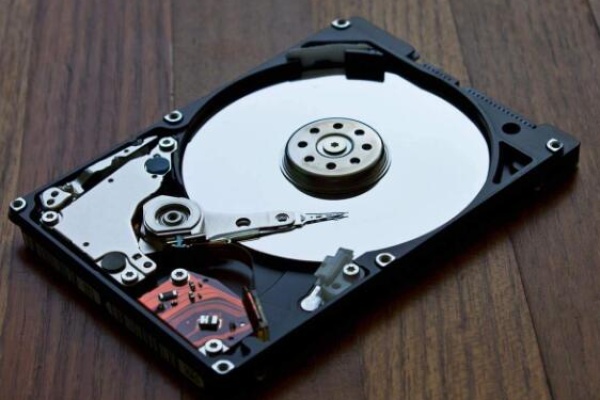 hard drive recovery service​