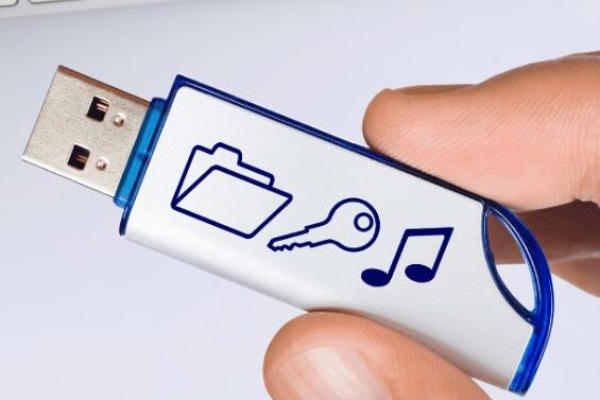 recover data from usb flash drive​